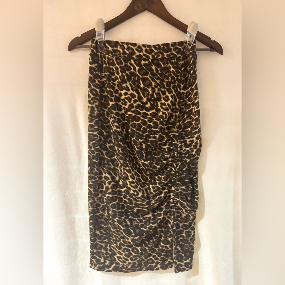 Pleione Leopard Mid-calf Skirt